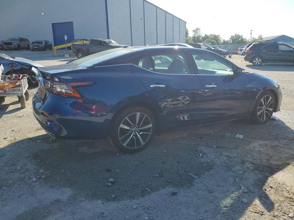 2022 NISSAN MAXIMA SV 3