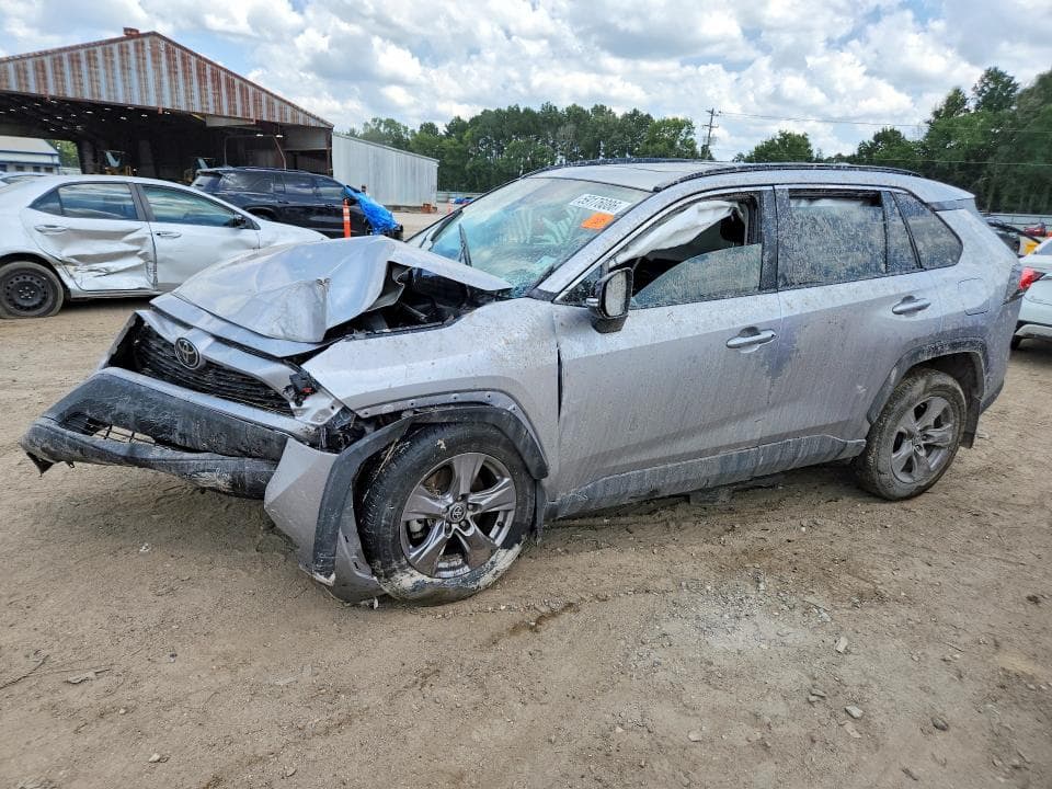2025 TOYOTA RAV4 XLE - 1