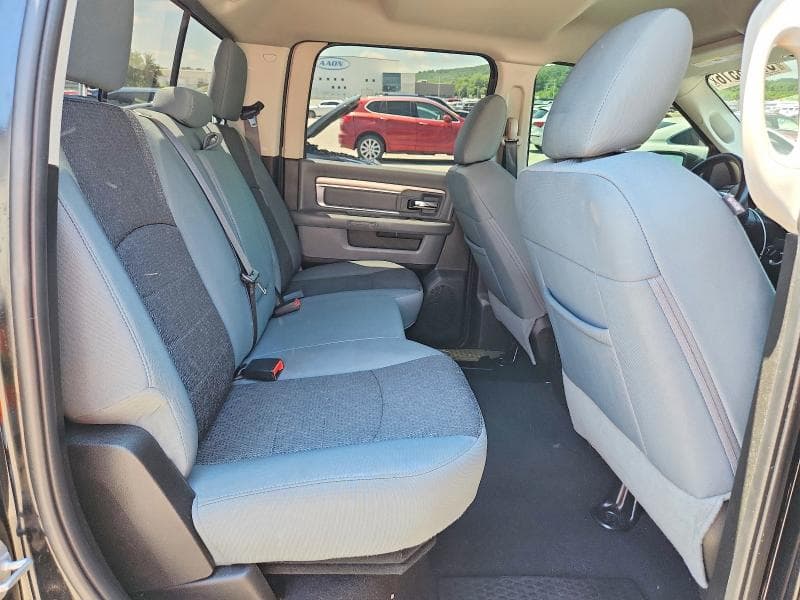 2020 RAM 1500 CLASSIC WARLOCK 10