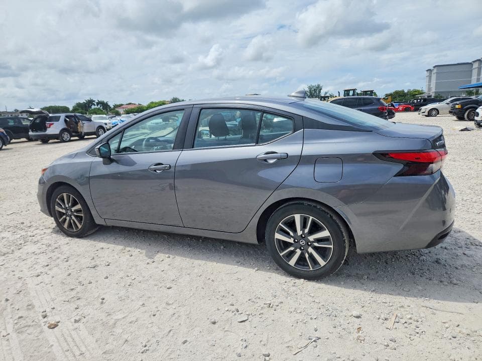 2021 NISSAN VERSA SV 2