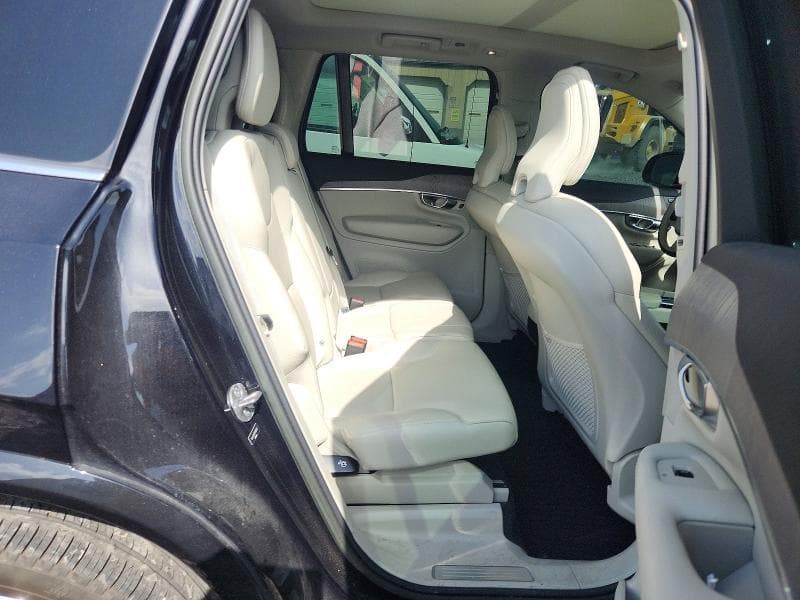 2023 VOLVO XC90 PLUS 10