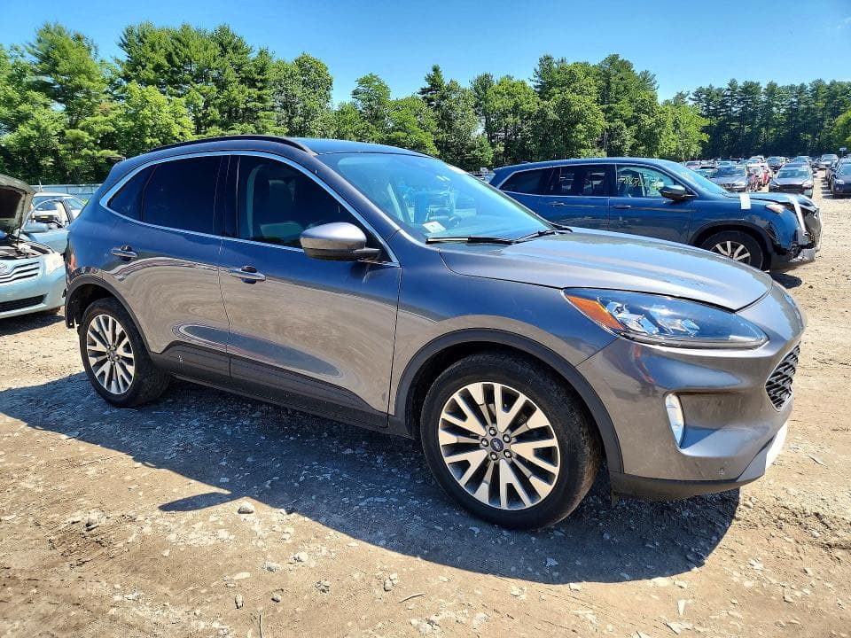 2022 FORD ESCAPE TITANIUM 4