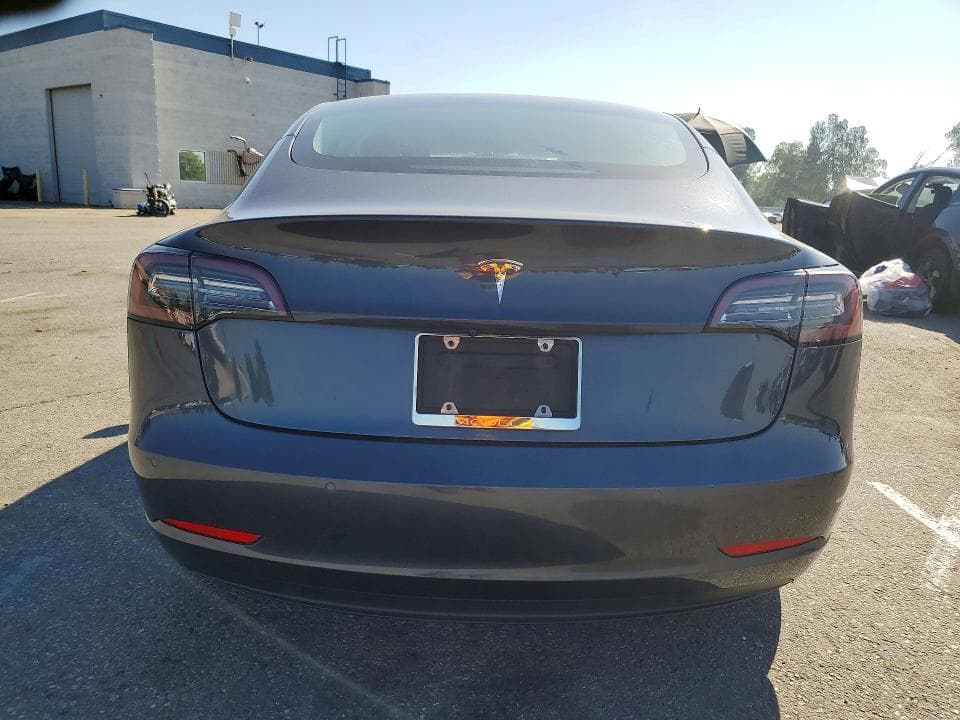 2022 TESLA MODEL 3 6