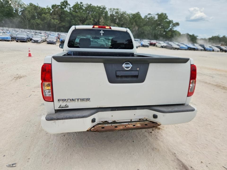 2018 NISSAN FRONTIER S 6