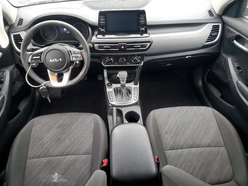 2022 KIA SELTOS LX 8