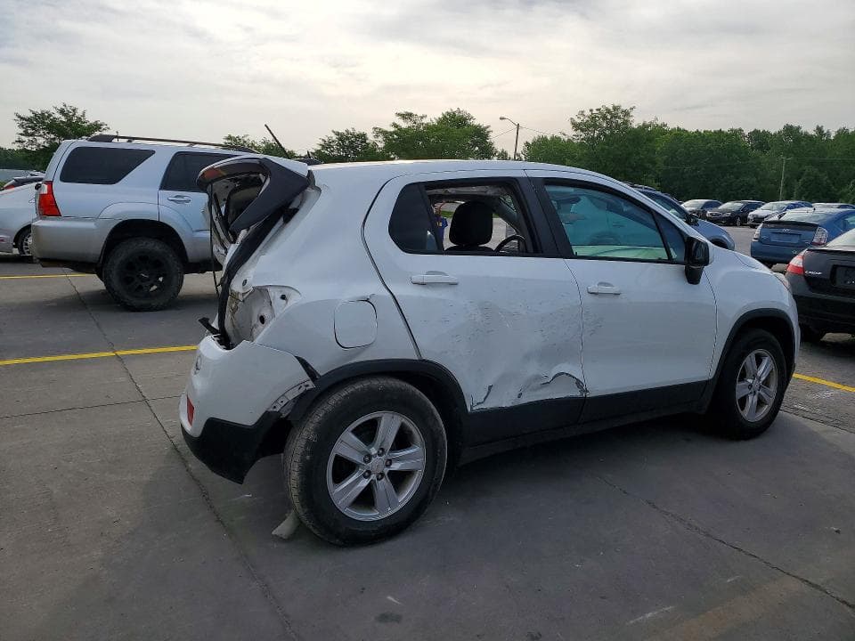 2020 CHEVROLET TRAX LS 3