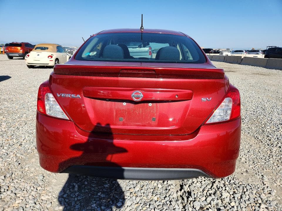 2019 NISSAN VERSA SV 6