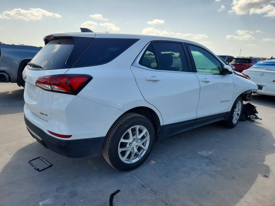 2024 CHEVROLET EQUINOX LT 3