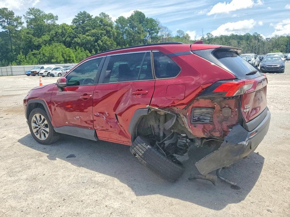 2021 TOYOTA RAV4 XLE PREMIUM 2