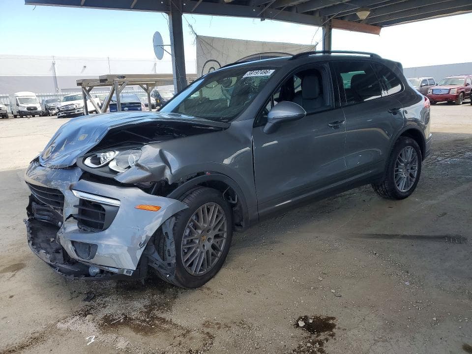 2018 PORSCHE CAYENNE - 1