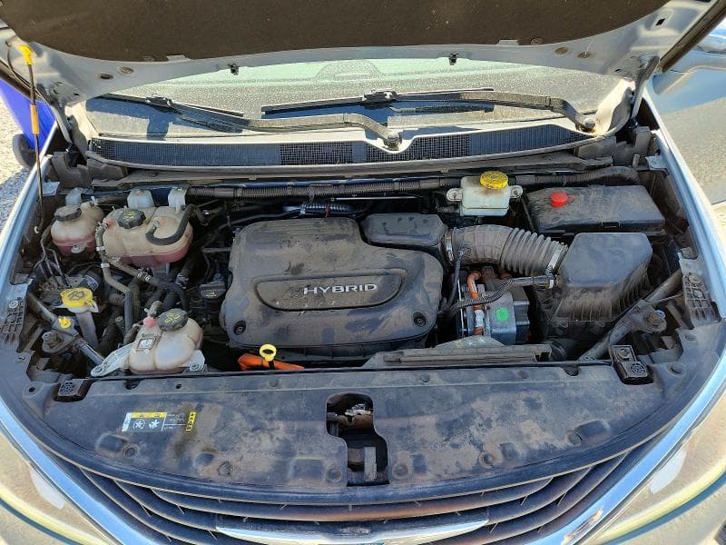 2017 CHRYSLER PACIFICA EHYBRID PLATINUM 12
