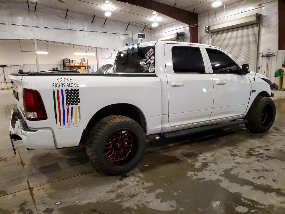 2018 RAM 1500 SPORT 3