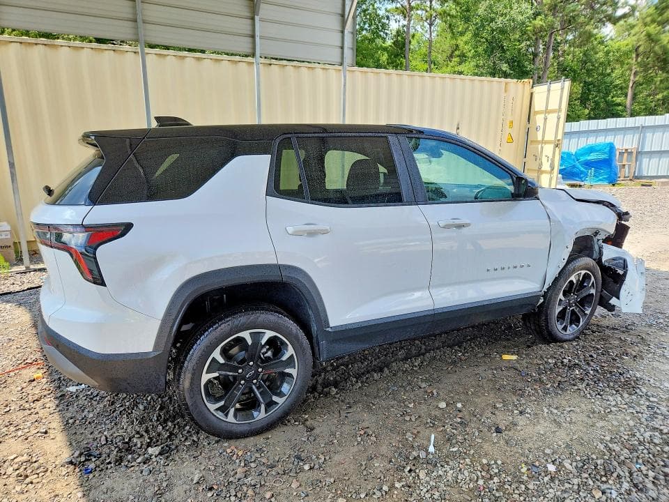 2025 CHEVROLET EQUINOX LT 3