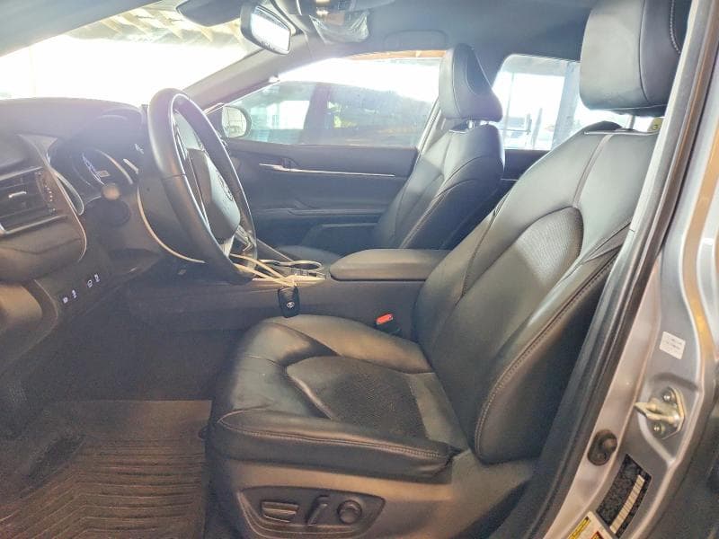 2023 TOYOTA CAMRY XLE 7