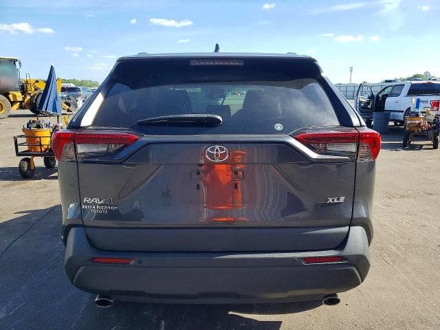 2020 TOYOTA RAV4 XLE PREMIUM 6