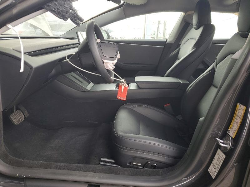 2025 TESLA MODEL 3 7