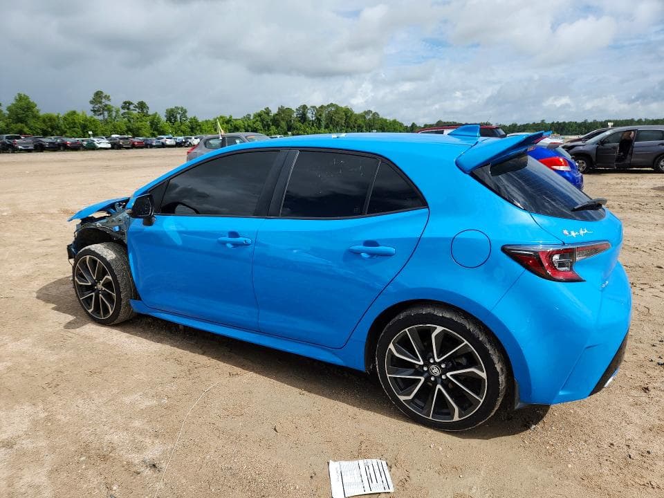 2019 TOYOTA COROLLA HATCHBACK XSE 2