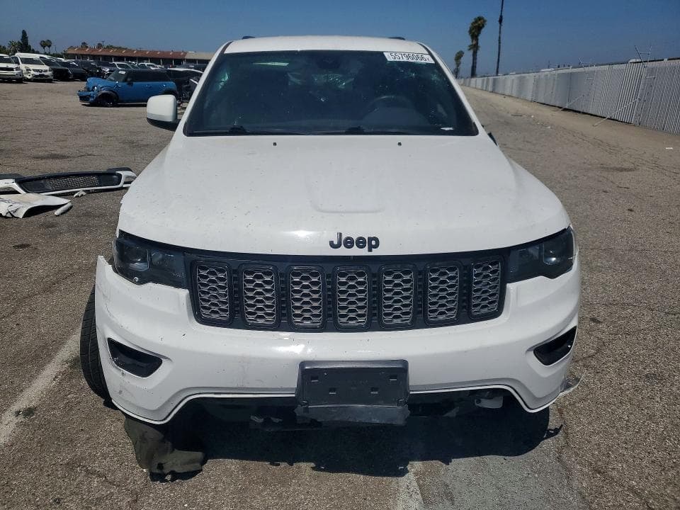 2017 JEEP GRAND CHEROKEE LAREDO 5