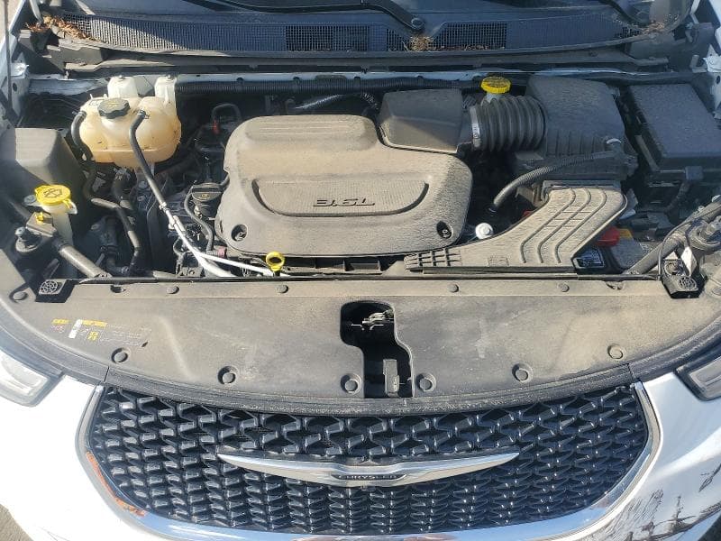 2023 CHRYSLER PACIFICA TOURING L 12