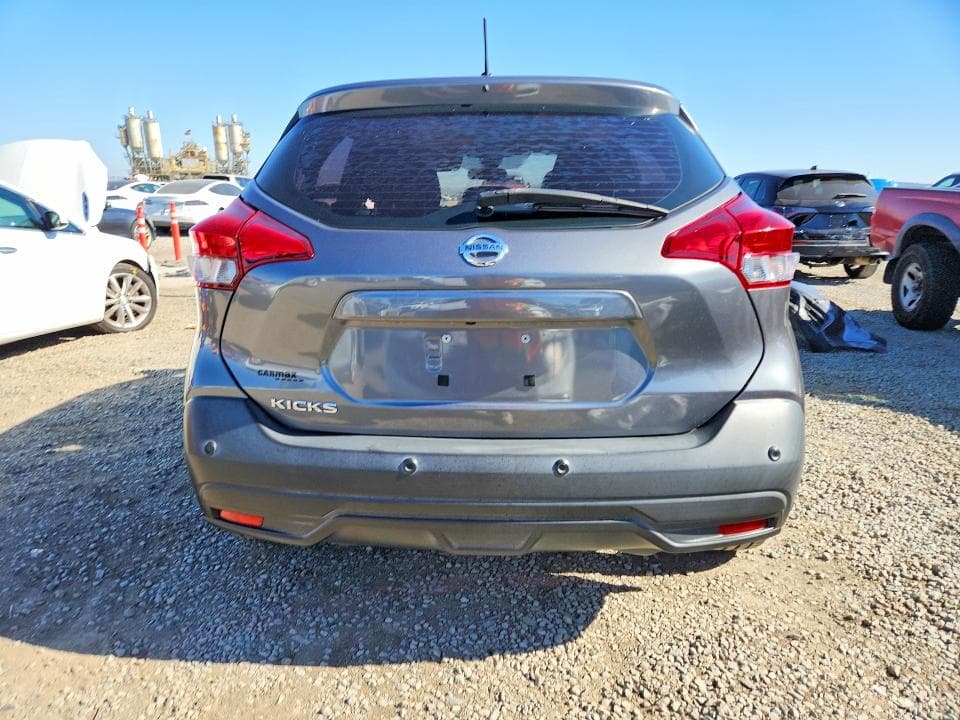 2020 NISSAN KICKS S 6