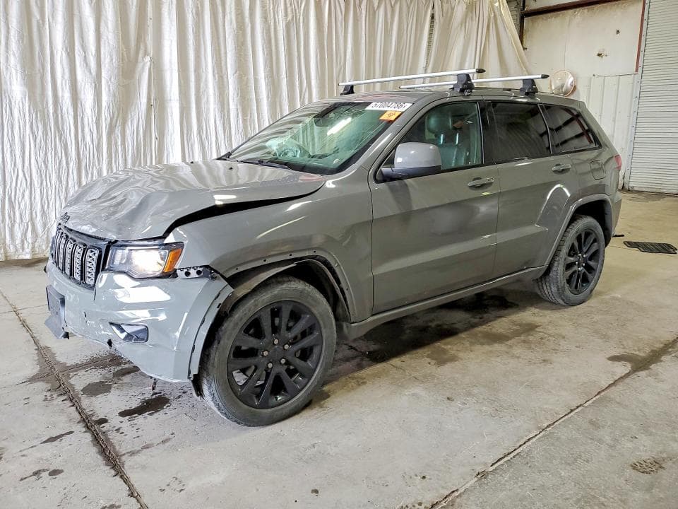 2019 JEEP GRAND CHEROKEE LAREDO - 1