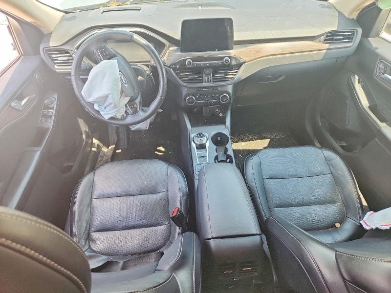 2020 FORD ESCAPE TITANIUM 8