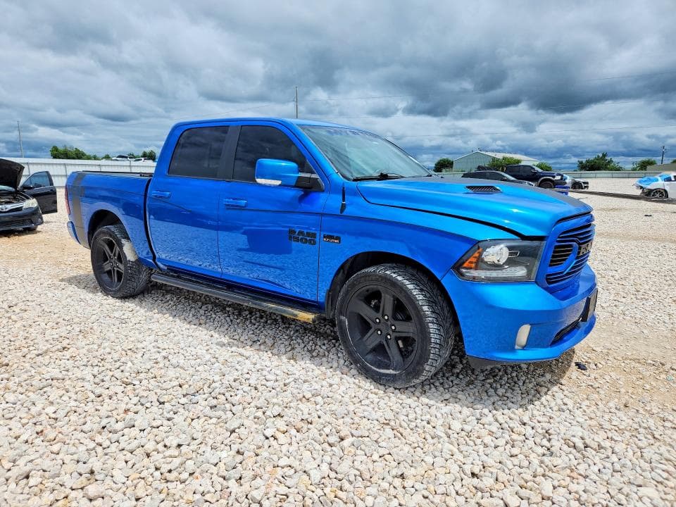 2018 RAM 1500 SPORT 4