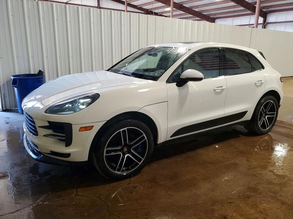 2020 PORSCHE MACAN - 1