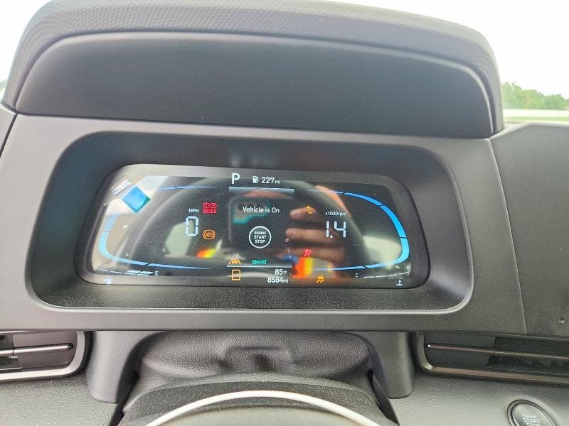 2025 HYUNDAI ELANTRA SEL SPORT 9