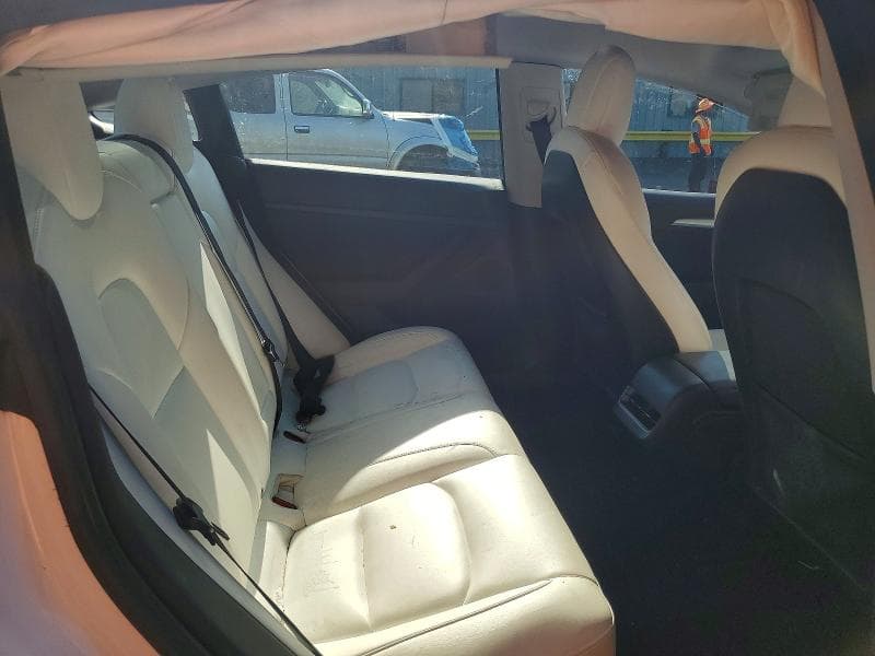 2022 TESLA MODEL 3 10