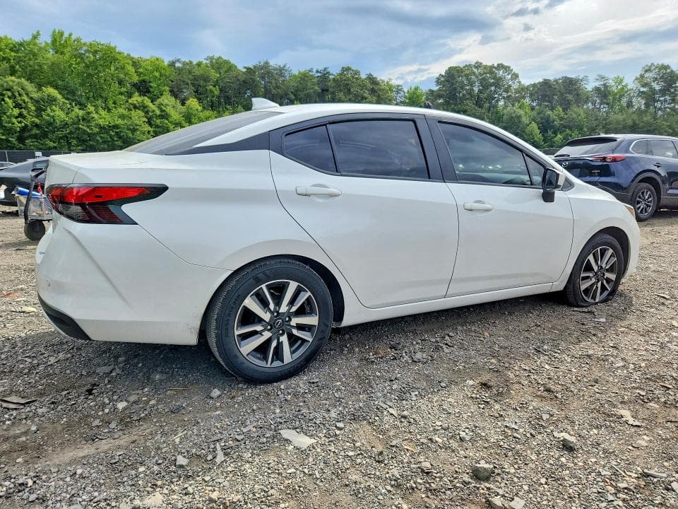 2025 NISSAN VERSA SV 3