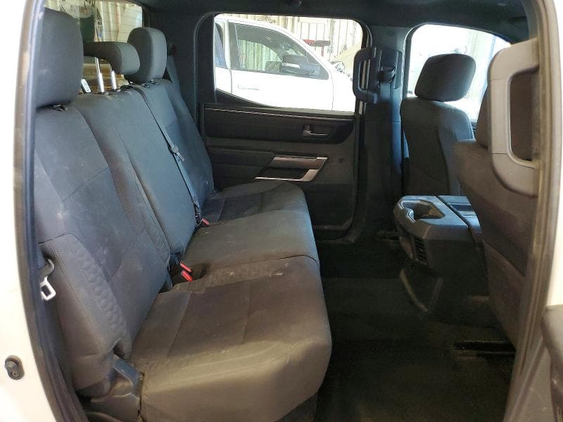 2025 TOYOTA TUNDRA SR5 10