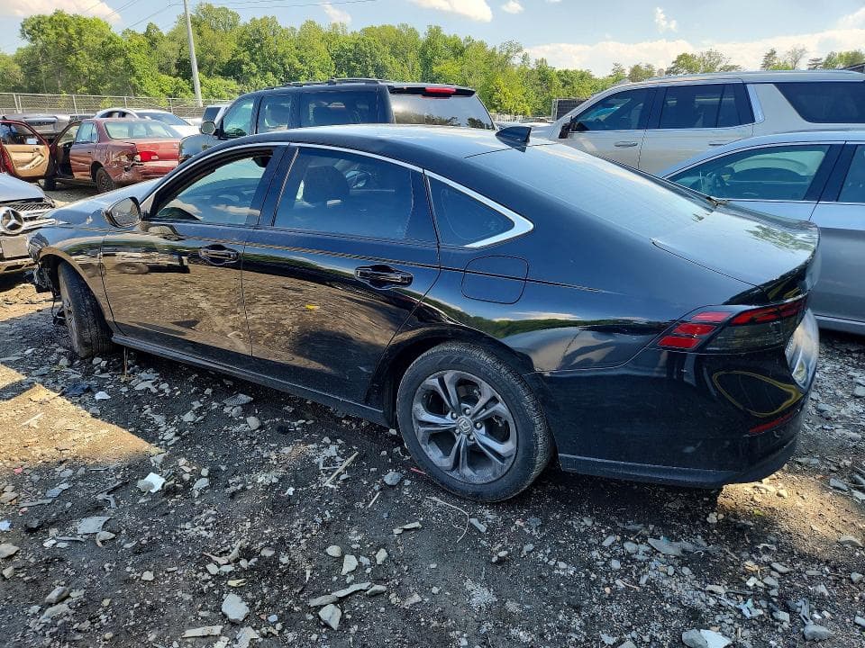 2023 HONDA ACCORD EX 2
