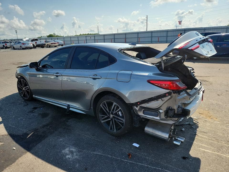 2026 TOYOTA CAMRY XSE 2