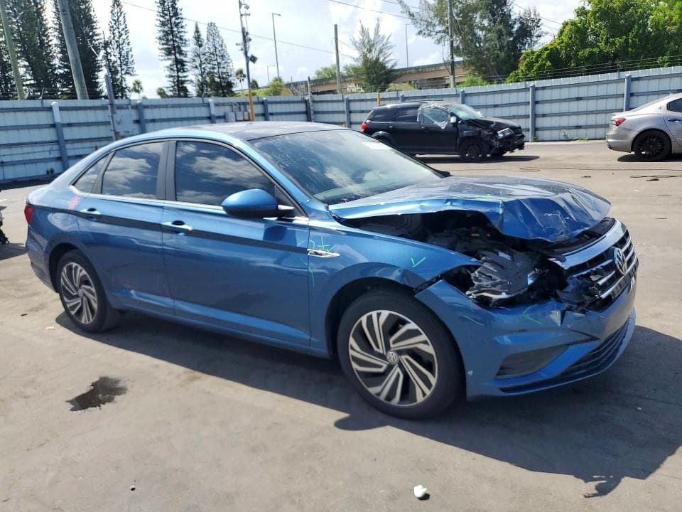 2020 VOLKSWAGEN JETTA SEL 4