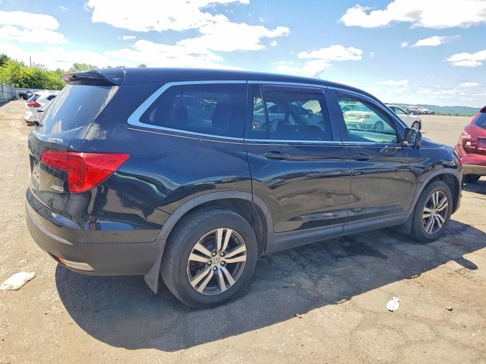 2017 HONDA PILOT EX 3