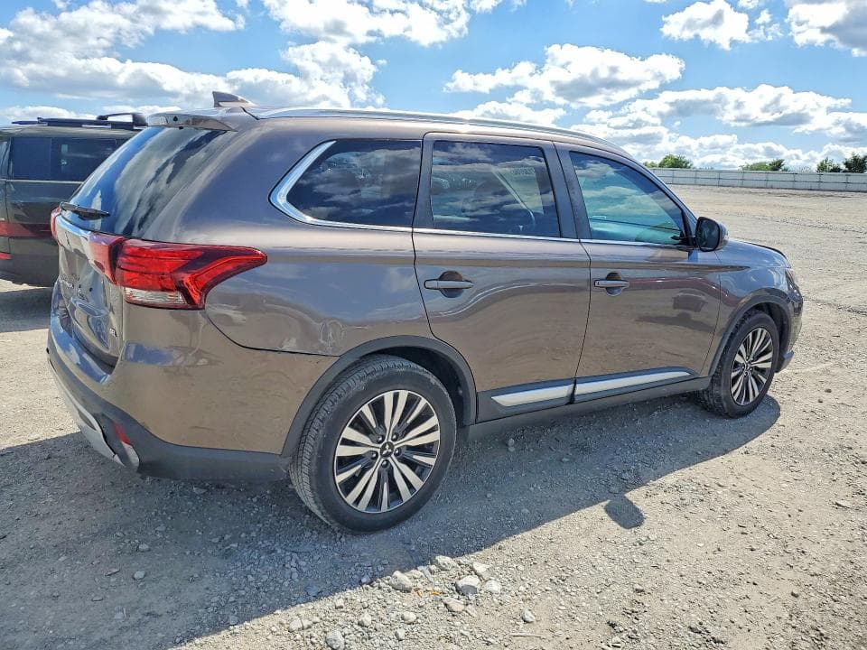 2020 MITSUBISHI OUTLANDER SE 3