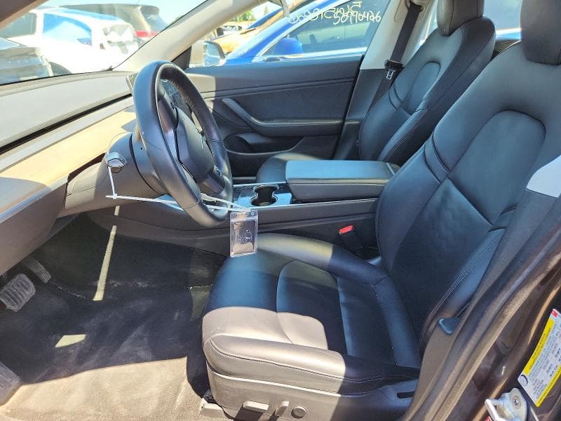 2018 TESLA MODEL 3 7