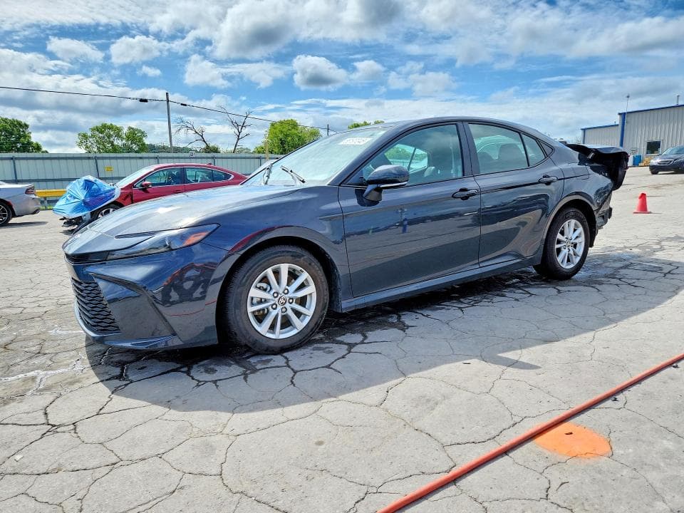 2025 TOYOTA CAMRY LE - 1