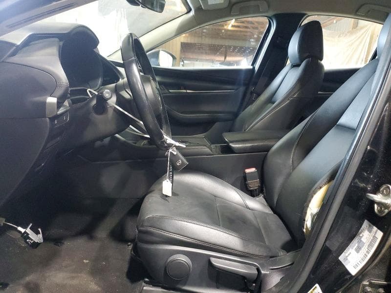 2021 MAZDA 3 SELECT 7