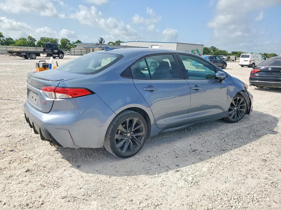 2024 TOYOTA COROLLA SE 3