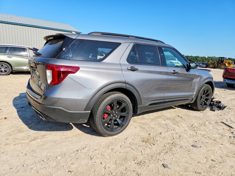 2022 FORD EXPLORER ST 3