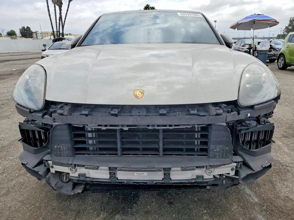 2023 PORSCHE CAYENNE COUPE 5