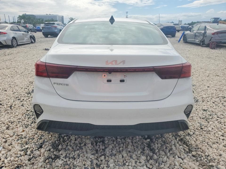 2023 KIA FORTE LXS 6