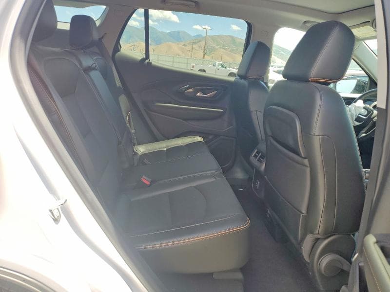 2024 GMC TERRAIN AT4 11