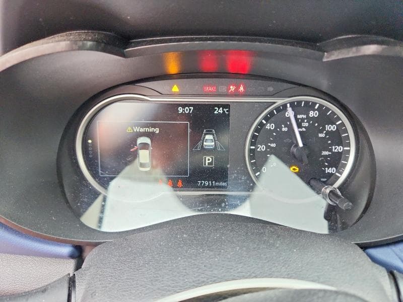 2023 NISSAN VERSA SV 9