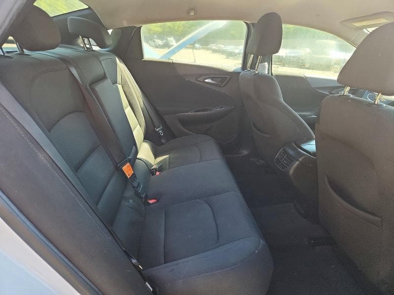 2017 CHEVROLET MALIBU LT 10