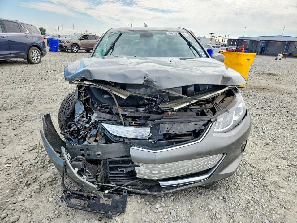 2017 CHEVROLET VOLT LT 5