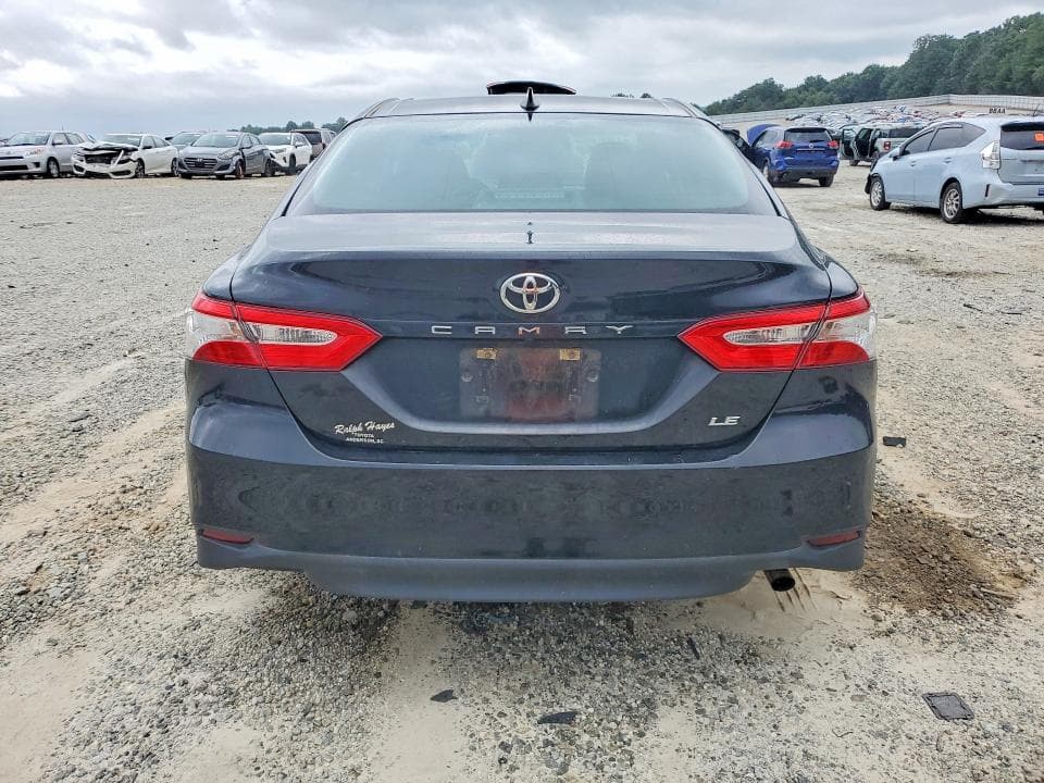 2020 TOYOTA CAMRY LE 6