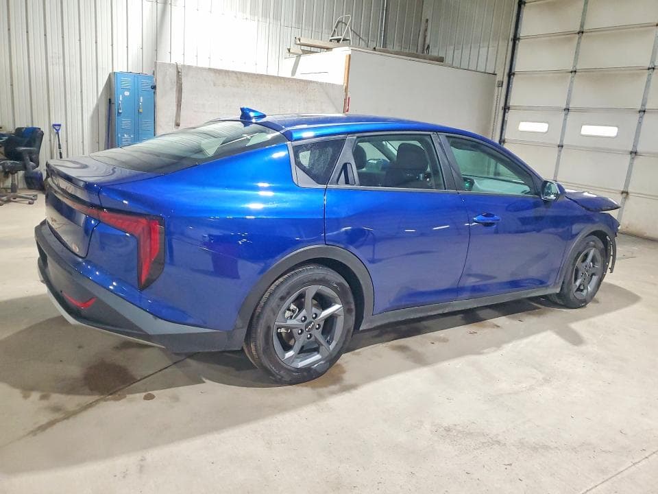 2025 KIA K4 LXS 3
